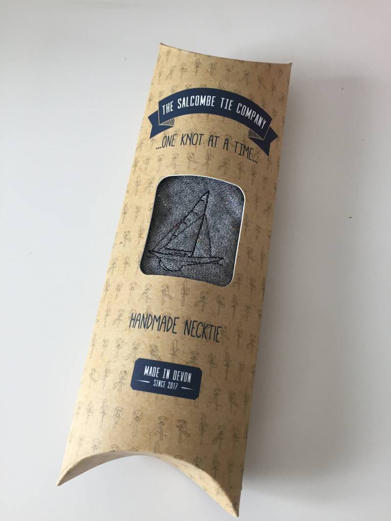 Drachen Segelboot Von The Salcombe Tie Company Drachen Segelboot Von The Salcombe Tie Company von sophietaverner