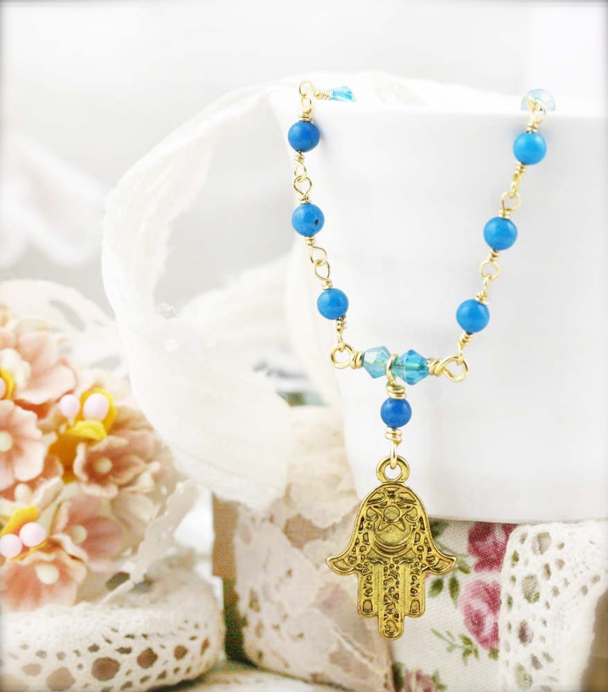 Zierliche Hamsa Halskette Aus Quarzit Zierliche Hamsa Halskette Aus Quarzit von sophinegiam