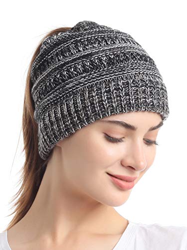 soul young Pferdeschwanz Messy Bun Beanie Tail Knit Hole Strickmütze Weiche Brötchen Winter mütze mit zopfloch für Damen(Einheitsgröße,3-Ton-Weiß) von soul young