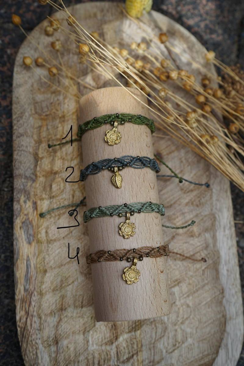 Makramee Armbänder Blume Blat - Boho Armband Handgemacht Zartes Festival Freundschaftsarmband Schmuck Blumenarmband Geschenk von soulfulmacramoments