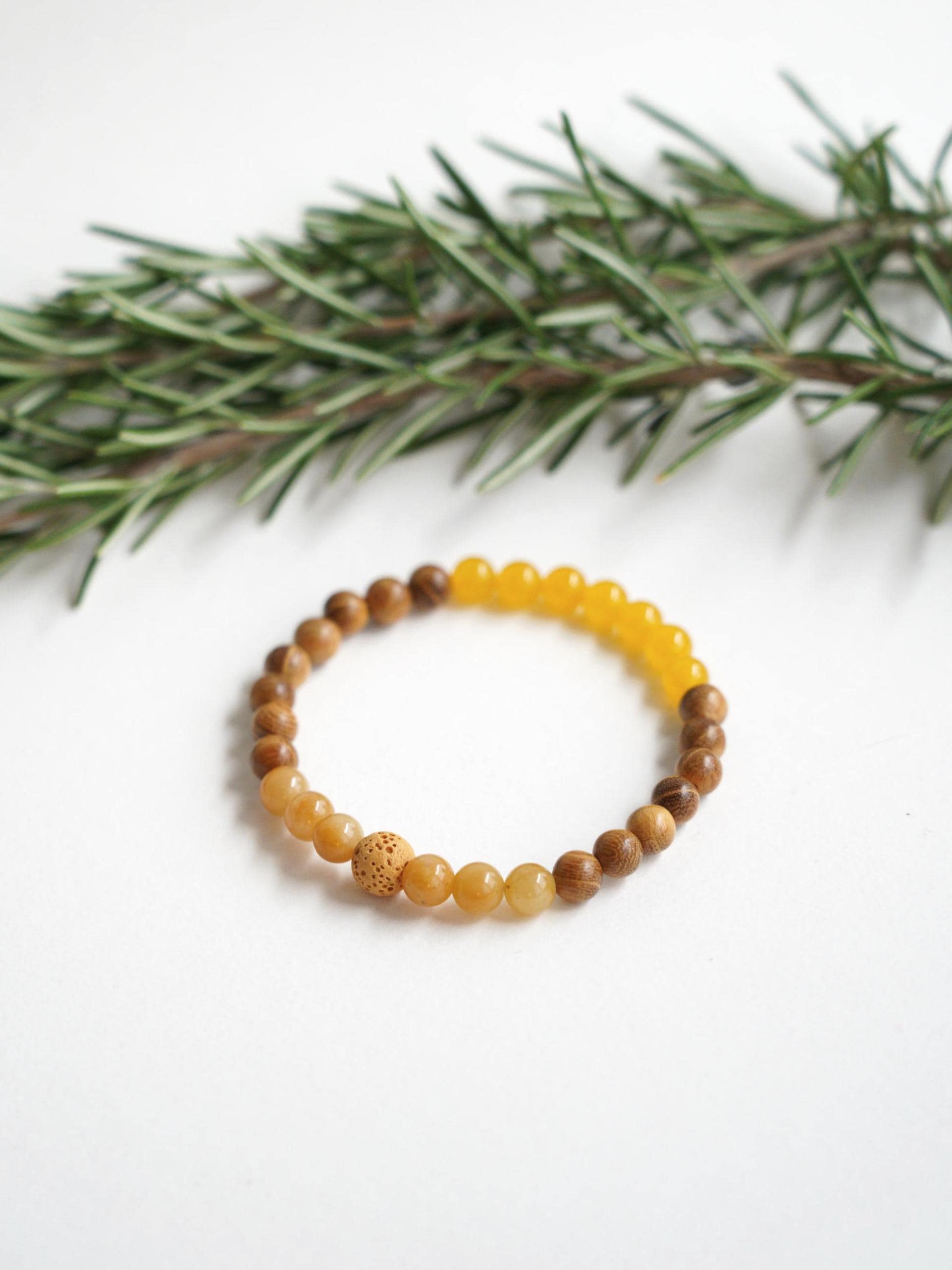 Edelstein Armband „Lebensfreude" - Gelber Aventurin & Achat Mit Goldenem Rosenholz | 5 Gefühle Kollektion Energie Und Freude von soulyogashop