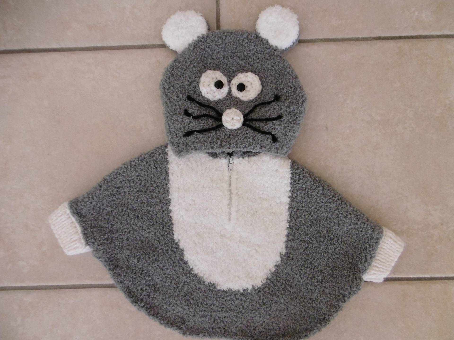 Baby - Und Kapuzenponcho-Mausform Von 3 Monaten Bis 24 von souricettecreation