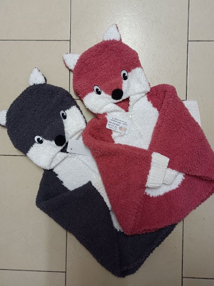 Poncho Pullover Baby Und Kind Kapuze Fuchs Wolf Form Sofort Verfügbar von souricettecreation