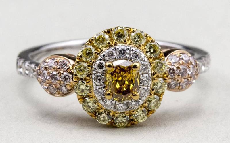 18K Weiß Und Rose Gold Gelb-Diamant-Ring 18K Weiß Und Rose Gold Gelb-Diamant-Ring von southseapearlco