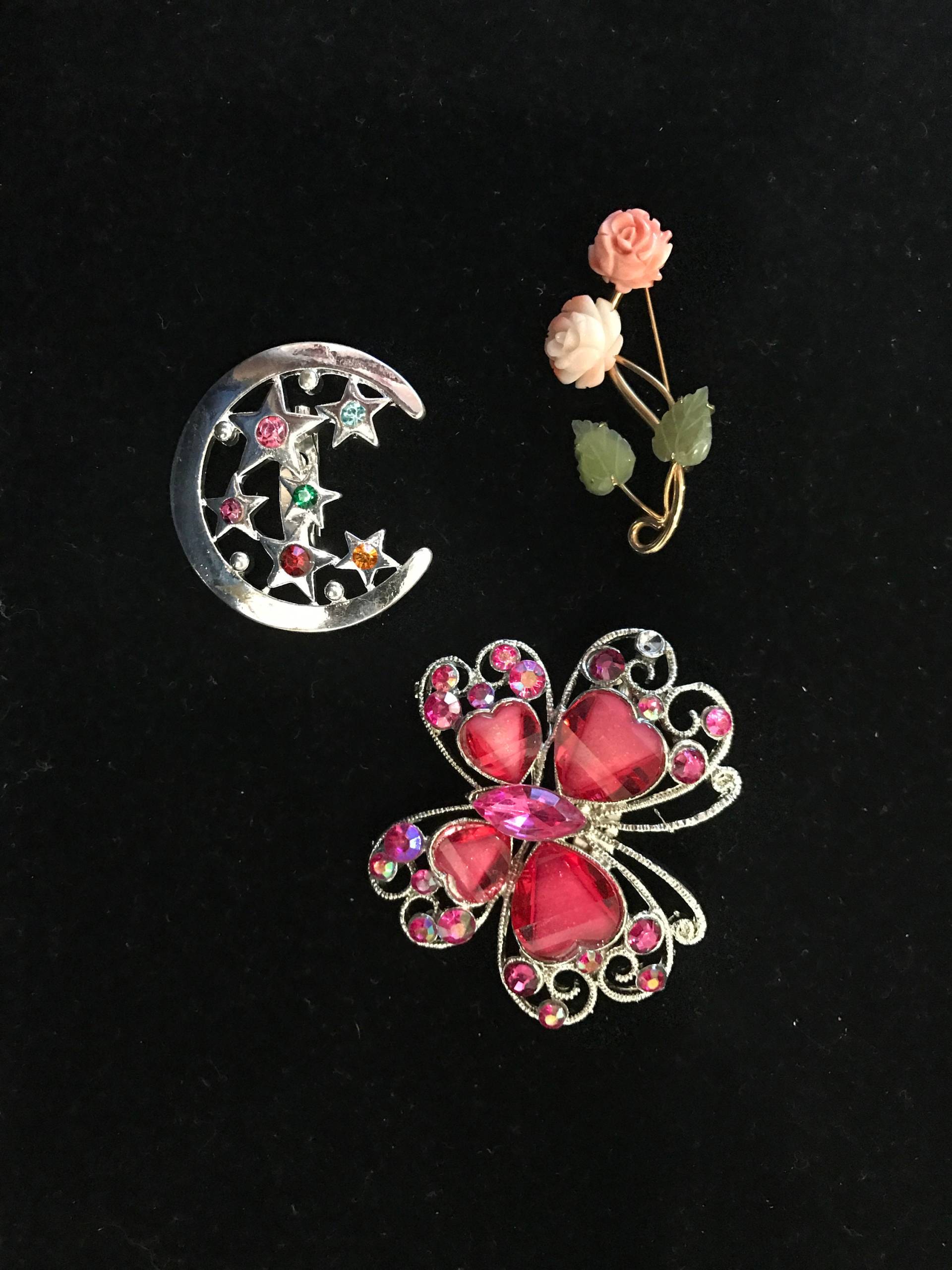 3 Verschiedene Pins von southseapearlco