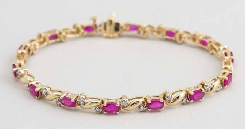 Rubin Und Diamant Armband Rubin Und Diamant Armband von southseapearlco