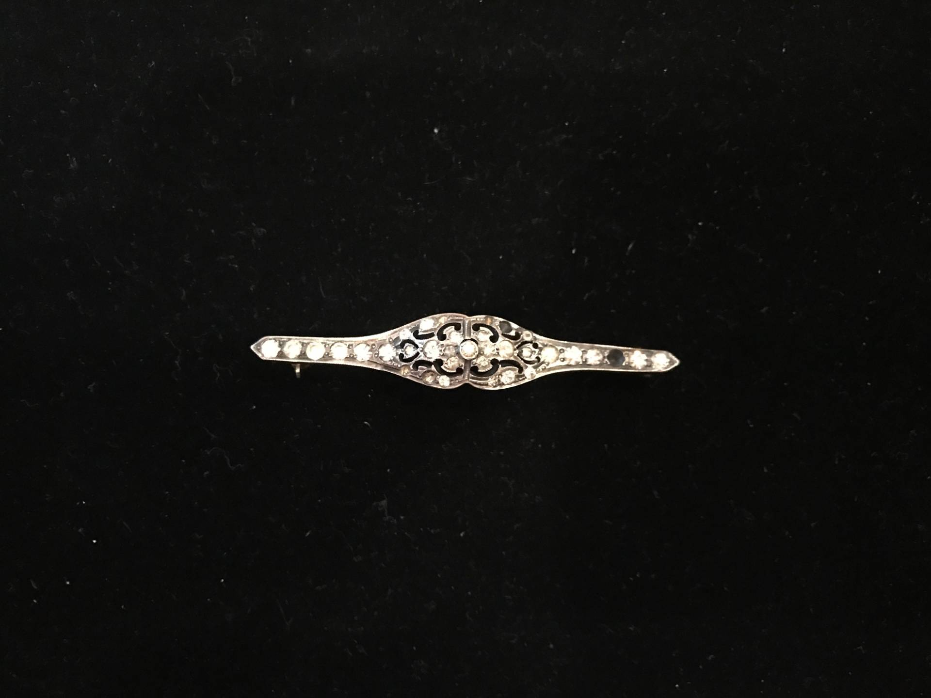 Silber Getönt Strass Pin von southseapearlco