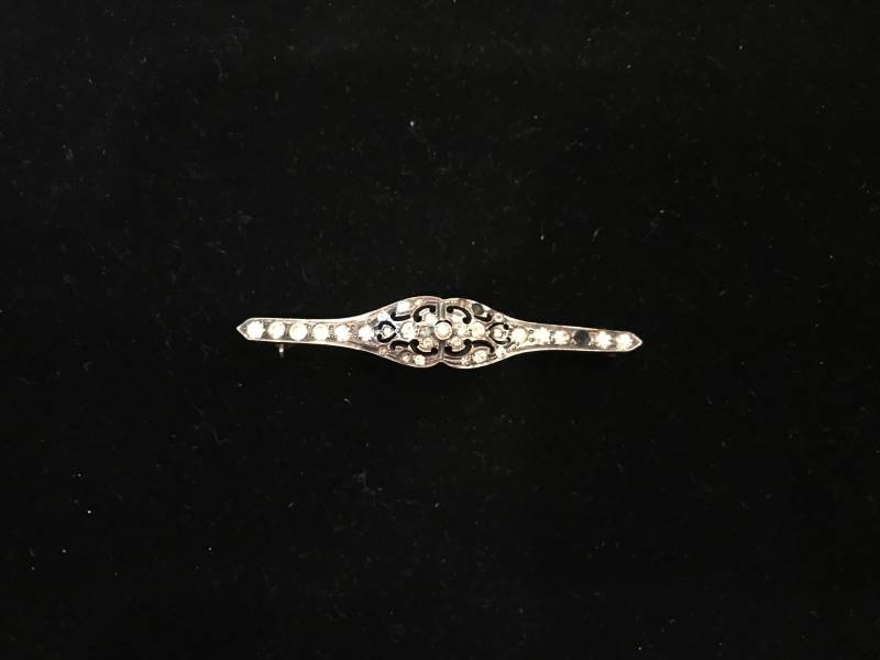 Silber Getönt Strass Pin Silber Getönt Strass Pin von southseapearlco