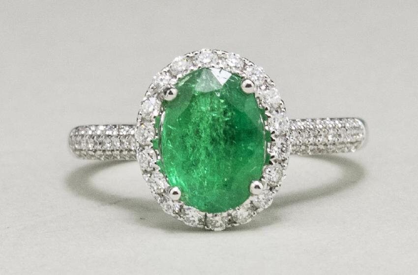 Smaragd Und Diamant Ring von southseapearlco