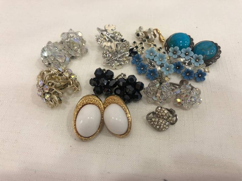 Viele Gemischte Kostüm Ohrringe Viele Gemischte Kostüm Ohrringe von southseapearlco