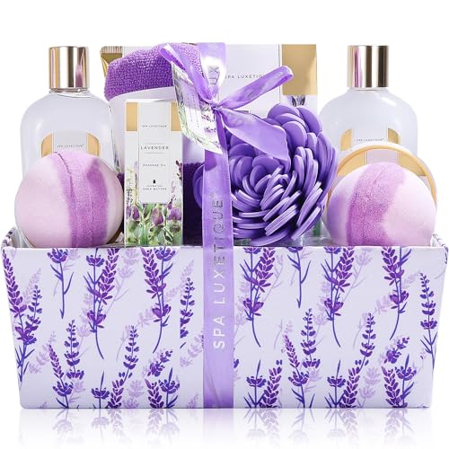 Geschenk für Freundin, SPA LUXETIQUE 12 tlg. Geschenkset Lavendelduft mit Badesalz, Badebomben, Duschgel, Handcreme, Duschkappe in der Stoffkiste, Geschenke zum Valentinstag, Muttertagsgeschenk von spa luxetique