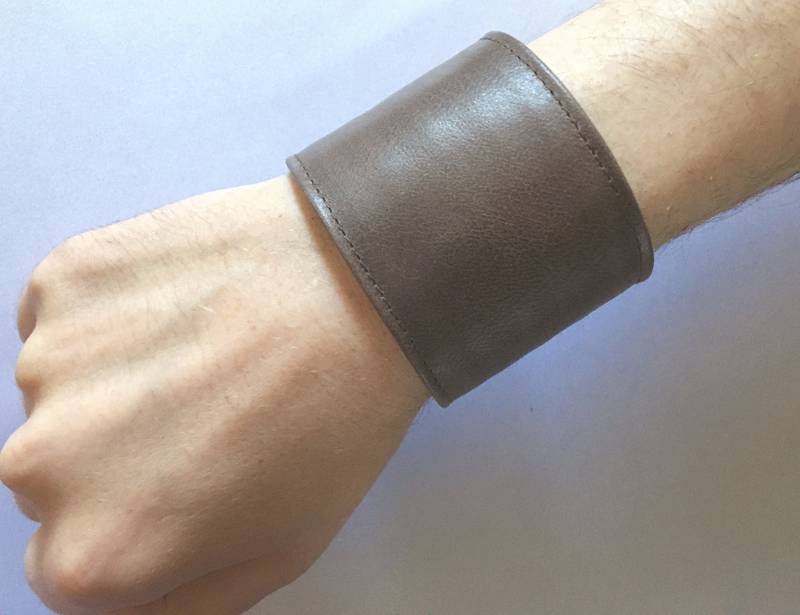 Geldbörsenarmband Lederarmband Armband Beige Braun Portemonnaie Herren Damen Geldversteck Geheimfach Reiseportemonaie von spaceleder