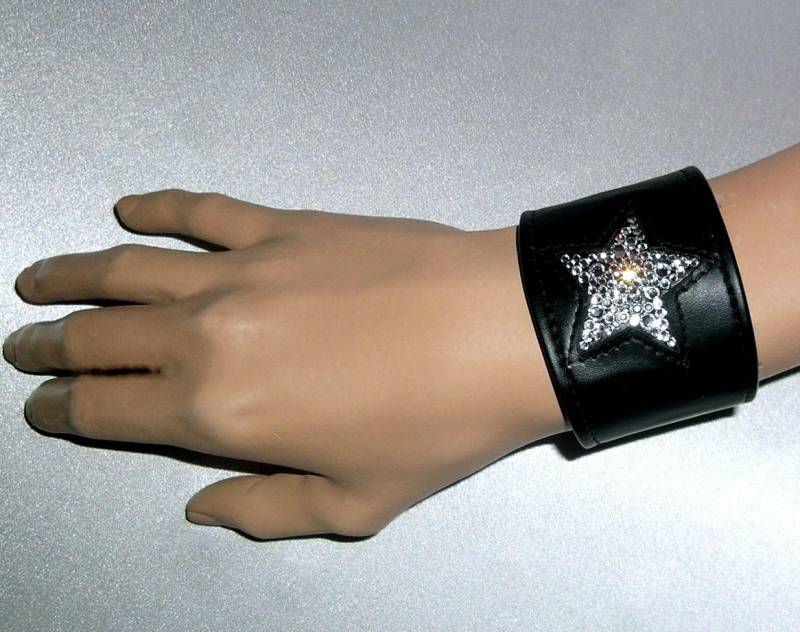 Lederarmband Armband Mit Geldörse Swarovski Stern Schmuckarmband Strass Schwarz Portemonnaie Gedversteck Geheimfach von spaceleder