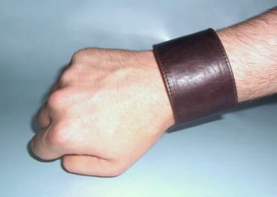 Lederarmband Braun Mit Geldbörse Damen Herren Geldörsenarmband Armband Geldfach Geheimfach Reiseportemonaie von spaceleder