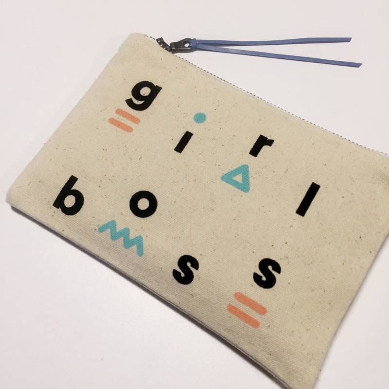 Girl Boss Zipper Pouch - Kosmetiktasche Girl Boss Zipper Pouch - Kosmetiktasche von spaghettimeatballs