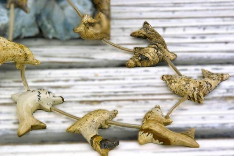 Bild Jaspis Delfin Perlen, Flache Rückseite, Handgemachte Schmuck | 16 Stück von sparklelittle