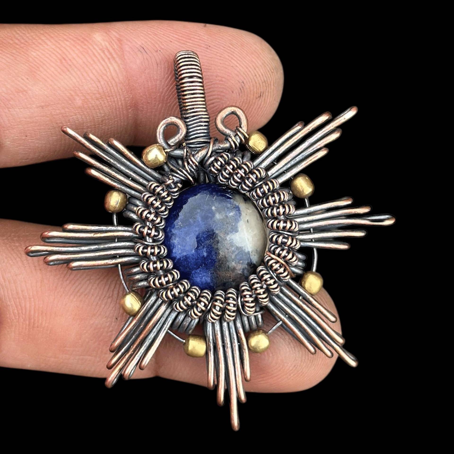 Sodalith Kupferdraht Gewickelt Anhänger Handgemachtes Edelstein Schmuck Geschenk Sodalith Kupferdraht Gewickelt Anhänger Handgemachtes Edelstein Schmuck Geschenk von sparrowwrappedgems