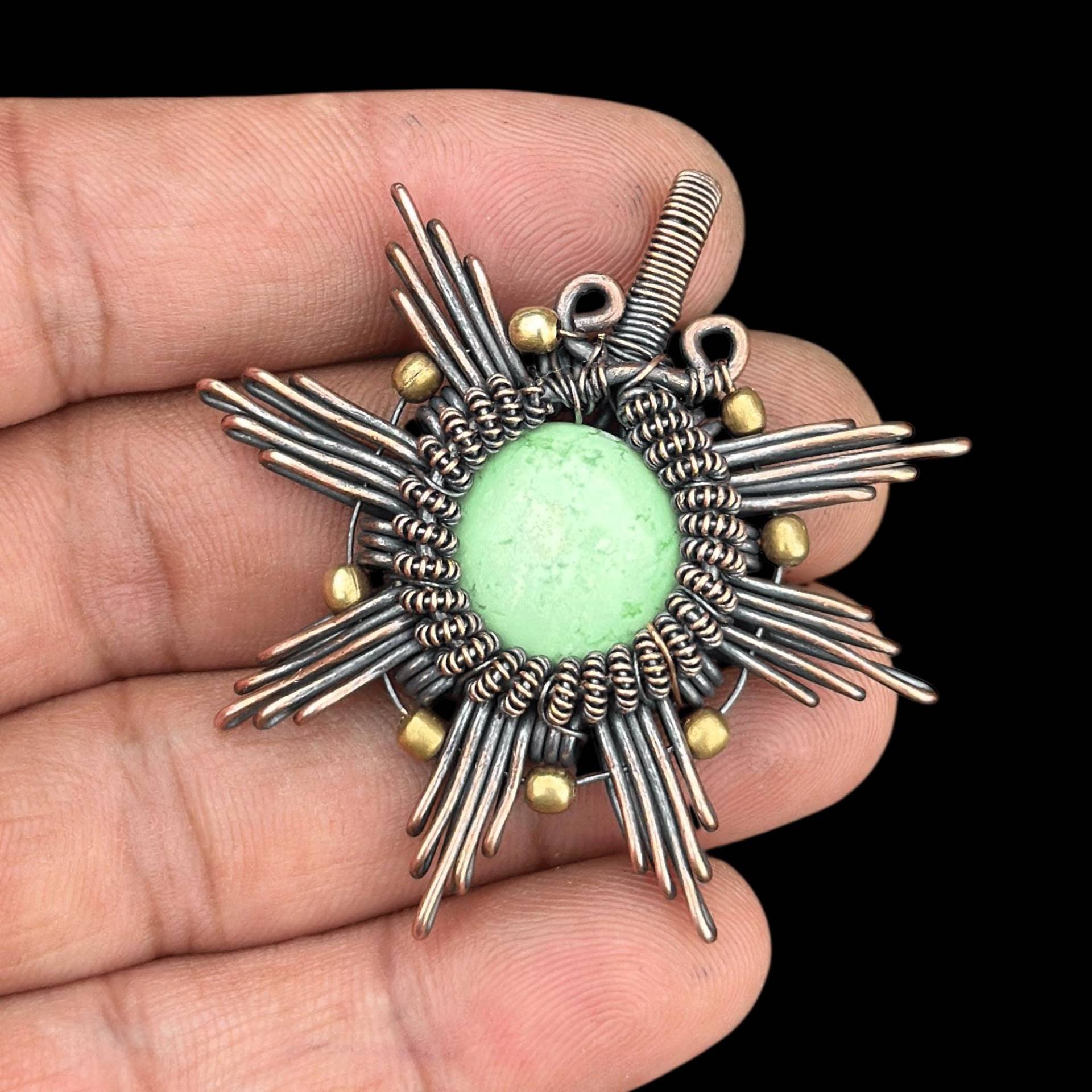 Zitrone Chrysopras Kristall Halskette | Kupferdraht Gewickelt Anhänger Chakra Heilung Geschenkidee Mond Zitrone Chrysopras Kristall Halskette | Kupferdraht Gewickelt Anhänger Chakra Heilung Geschenkidee Mond von sparrowwrappedgems