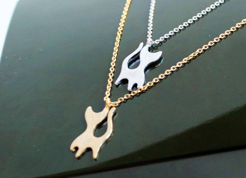 Kätzchen Halskette, Katze Silhouette Anhänger Kleine Minimalistisch, Schnelle Lieferung von spellingB