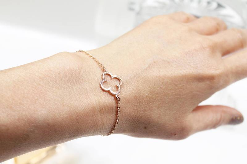 Klee Armband in Gold/Silber/Rosegold, Glücksklee Armband, Hochzeit, Brautjungfer Geschenk von spellingB