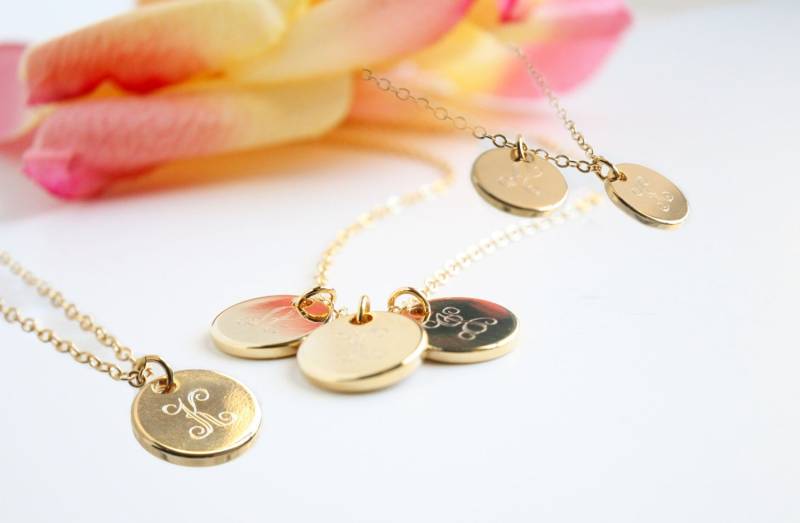 Plättchen Halskette, Ein Buchstabe Plättchen, Gold/Silber/Rosegold Personalisierung von spellingB