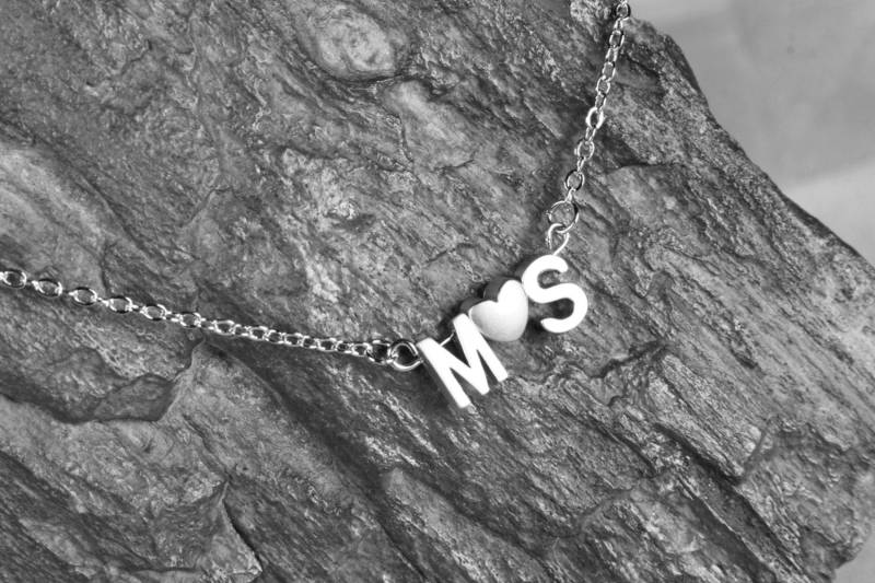 Zwei Initialen Halskette, His & Her Initial Sterling Silber .925 Kette Oder Gold Filled Kette, Hochzeit von spellingB