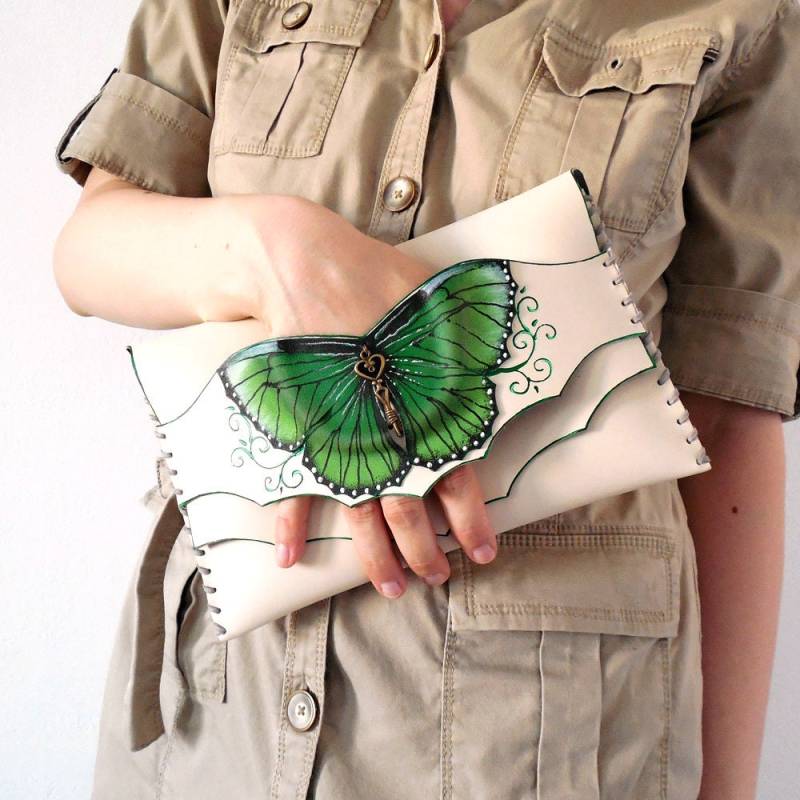 Grün Blau Schmetterling Brautjungfern Clutch Jahrestag Geschenk Besonderer Anlass Bemalt Hochzeit Ausgefallene Abend Tasche Grün Blau Schmetterling Brautjungfern Clutch Jahrestag Geschenk Besonderer Anlass Bemalt Hochzeit Ausgefallene Abend Tasche von spiculdegrau