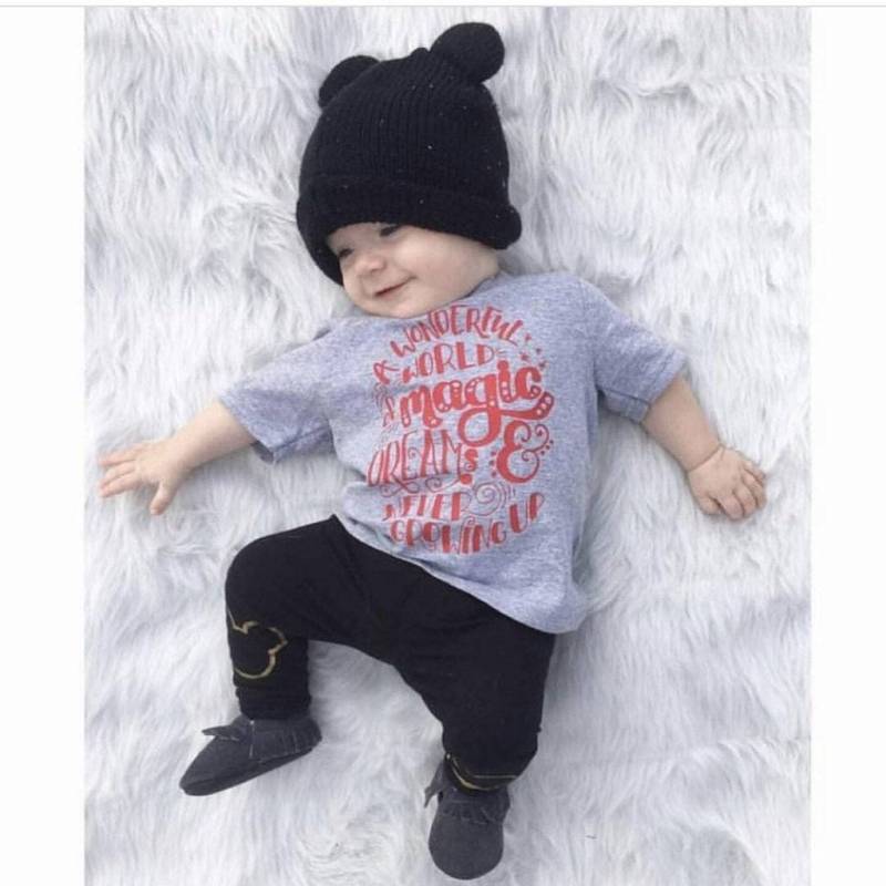 Eine Wunderbare Welt Der Magie Und Träume Kid Trendy T-Shirt Oder Bodysuit Baby Kleinkind Jungen Mädchen Unisex Kleidung von spillthebeansetc