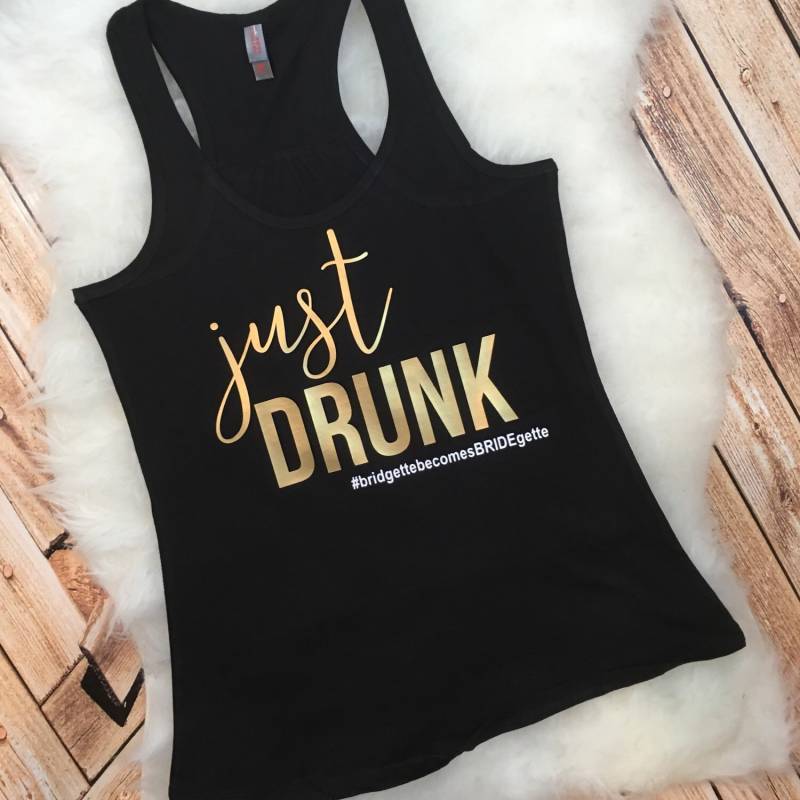 Trendige Bachelorette Party Tanks Betrunken in Liebe Nur Braut Kader Gold Shirt Plus Größe Passende T-Shirts Tank-Top 2 X 3 Hashtag Trendige Bachelorette Party Tanks Betrunken in Liebe Nur Braut Kader Gold Shirt Plus Größe Passende T-Shirts Tank-Top 2 X 3 Hashtag von spillthebeansetc