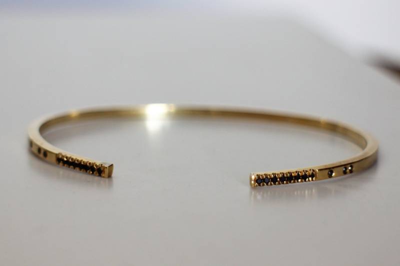 Schwarze Diamant Armband, Gold Manschette Jahrestag Geschenk, Schmuck Geschenk Für Sie, Einzigartiges Frauen Offenes Armreif von springit