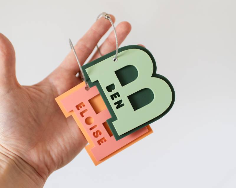 Personalisierter Varsity Buchstabe Initial Name Geschenk Acryl Taschenanhänger Schlüsselanhänger | Zurück in Der Schule, Das Des Kindes Personalisierter Varsity Buchstabe Initial Name Geschenk Acryl Taschenanhänger Schlüsselanhänger | Zurück in Der Schule, Das Des Kindes von squeezeandthankyou