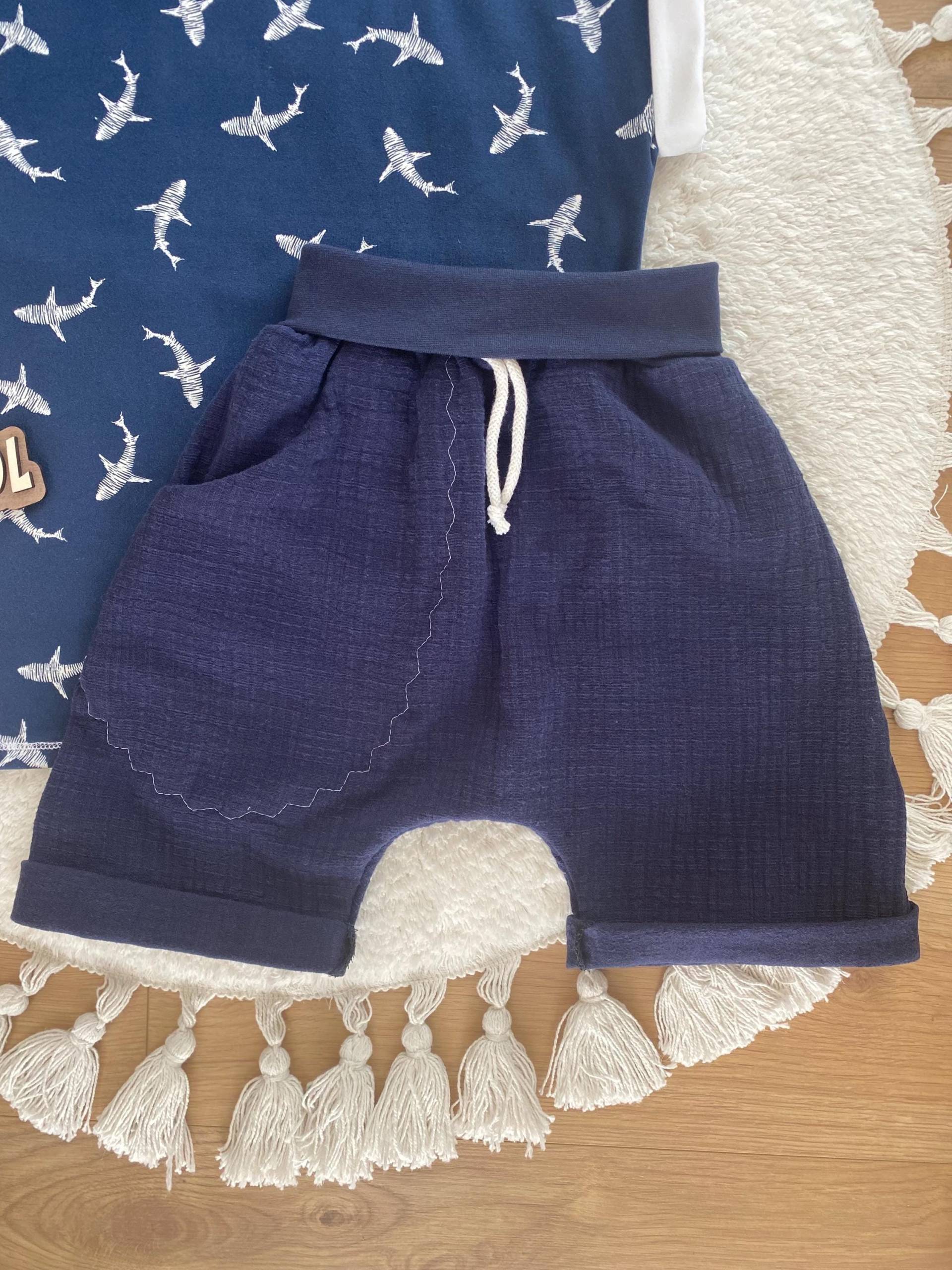 Dein Design | Basic Musselin Loose Fit Shorts Kurze Hose Mädchen Junge Baby Kinderkleidung Dein Design | Basic Musselin Loose Fit Shorts Kurze Hose Mädchen Junge Baby Kinderkleidung von sschleifenliebee