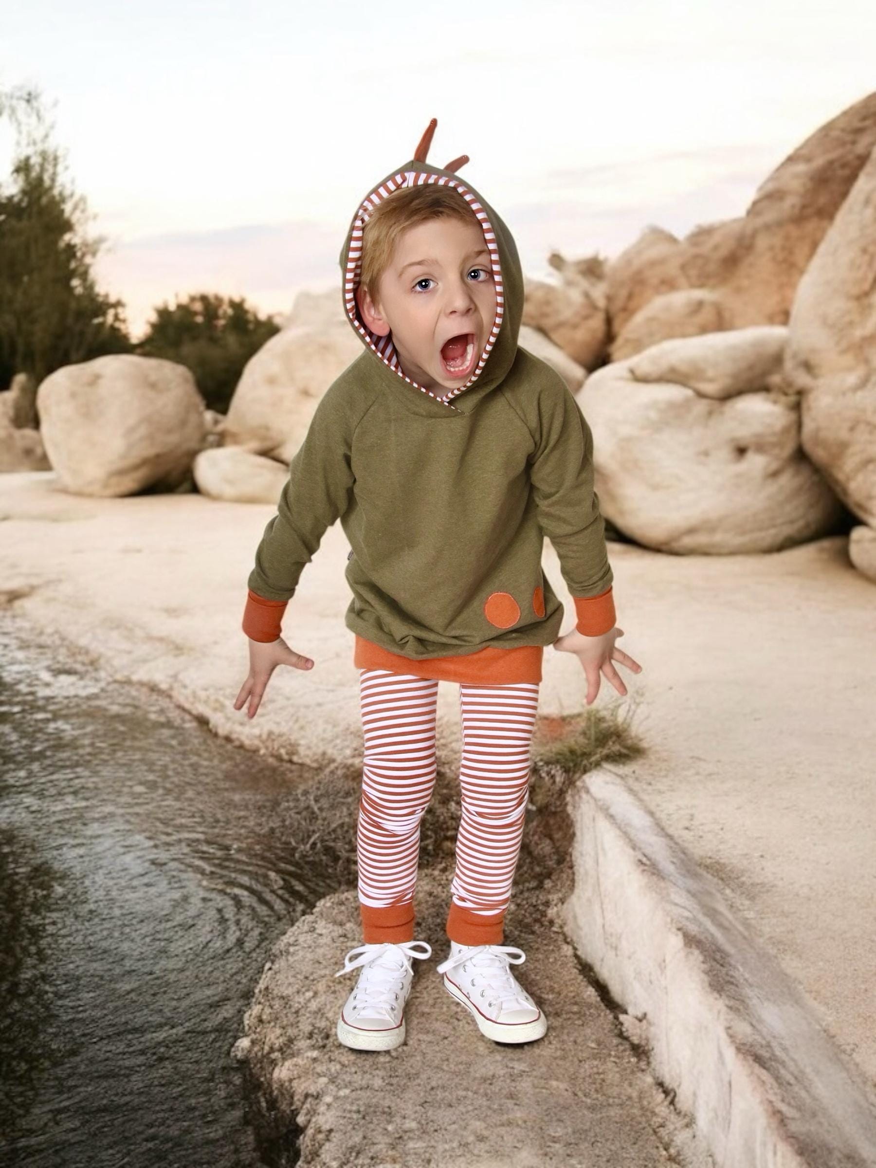 Dino Hoodie | Longhoodie Sommer - Oder Wintersweat Drache Unisex Kinderkleidung Junge Mädchen von sschleifenliebee