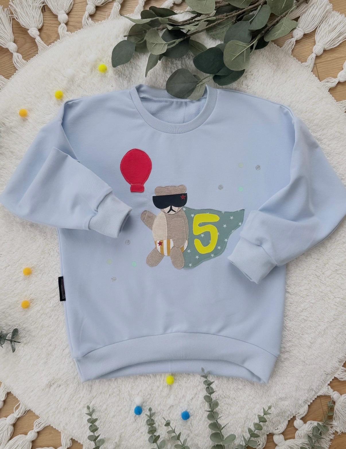 Geburtstagspullover „Super Bär" Oversized Sweater | Superheld Kinderkleidung Junge von sschleifenliebee