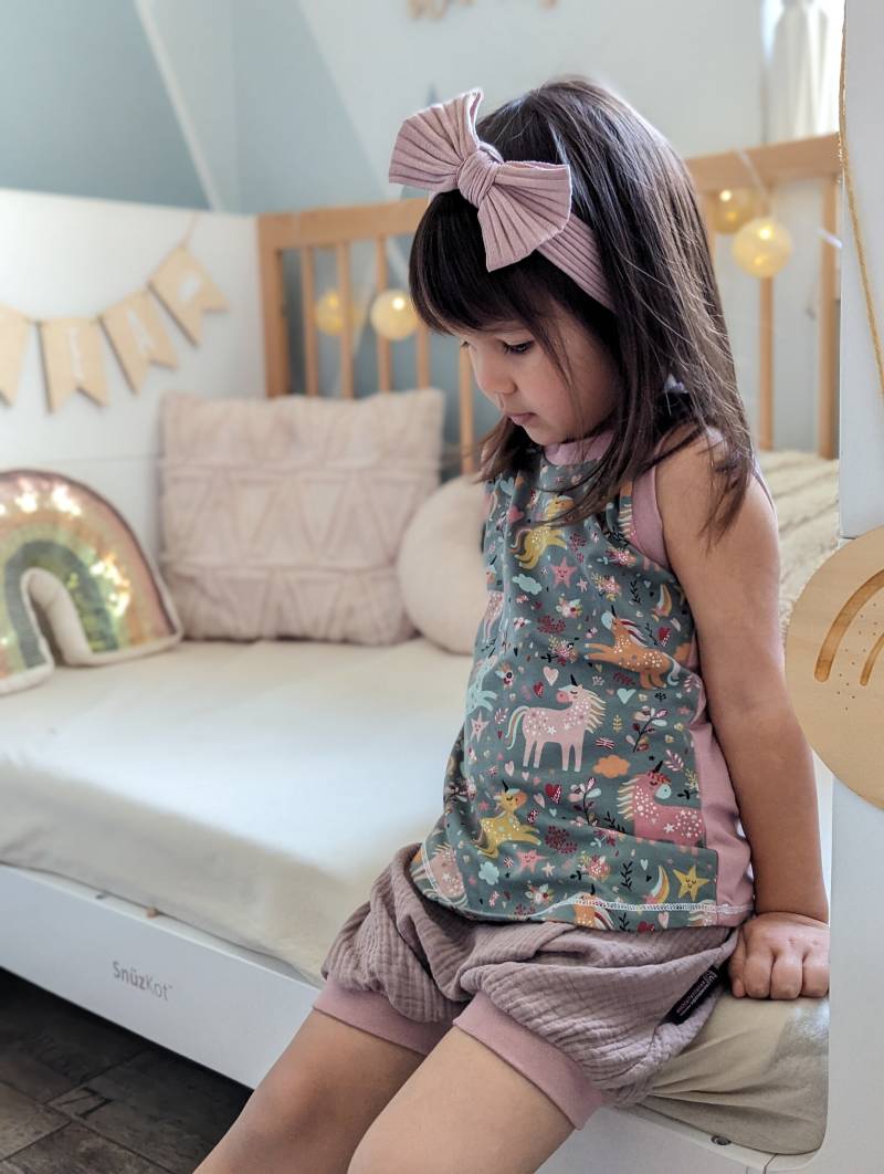 Hemdchen - Tank Top Baumwolljersey Shirt Basic Einhorn Mädchen- Kind Baby Kinderkleidung von sschleifenliebee