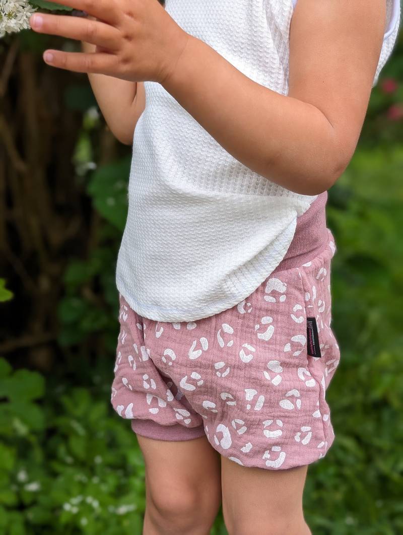 Kurze Shorts | Hose Leo Musselin Mädchen von sschleifenliebee