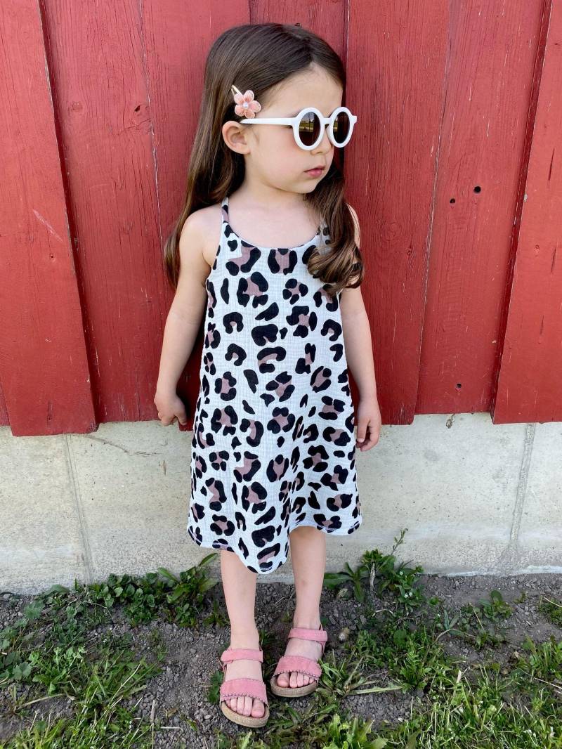 Leo Musselin Sommerkleid | Trägerkleid Hängerchen Musselinkleid Strandkleid Mädchen Kinderkleidung von sschleifenliebee