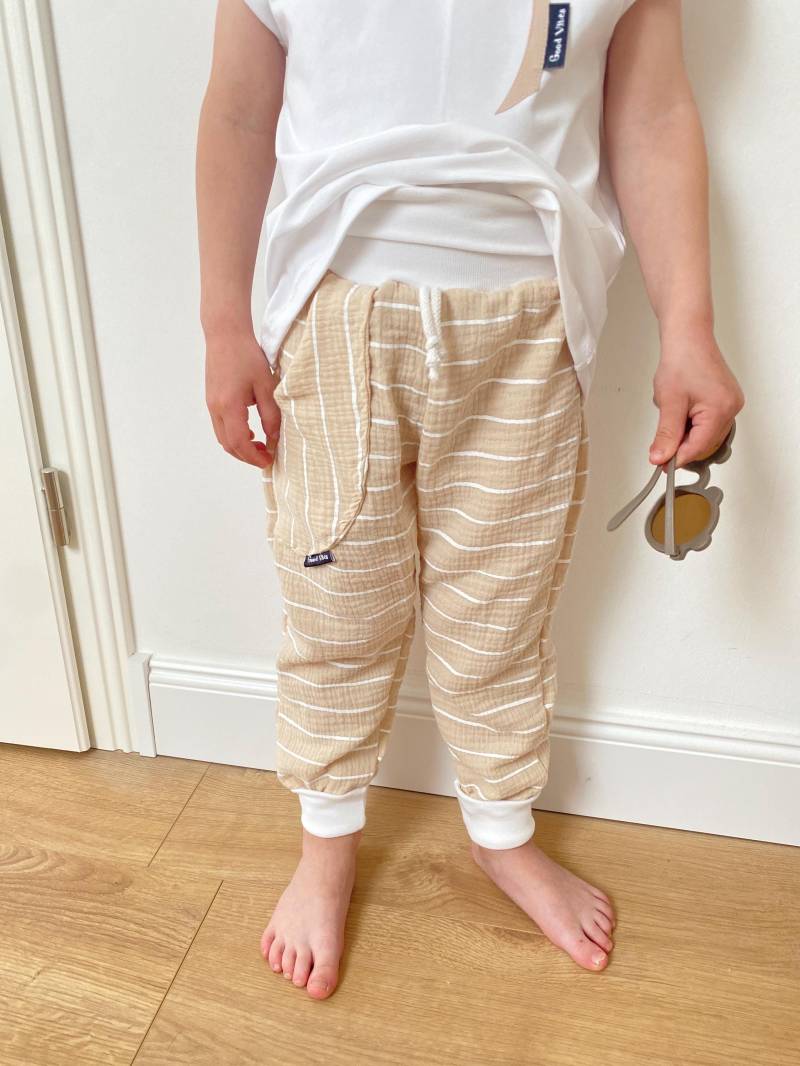 Musselinhose | Sommerhose Strandhose Dünne Hose Mädchen Junge Baby Kinderkleidung von sschleifenliebee