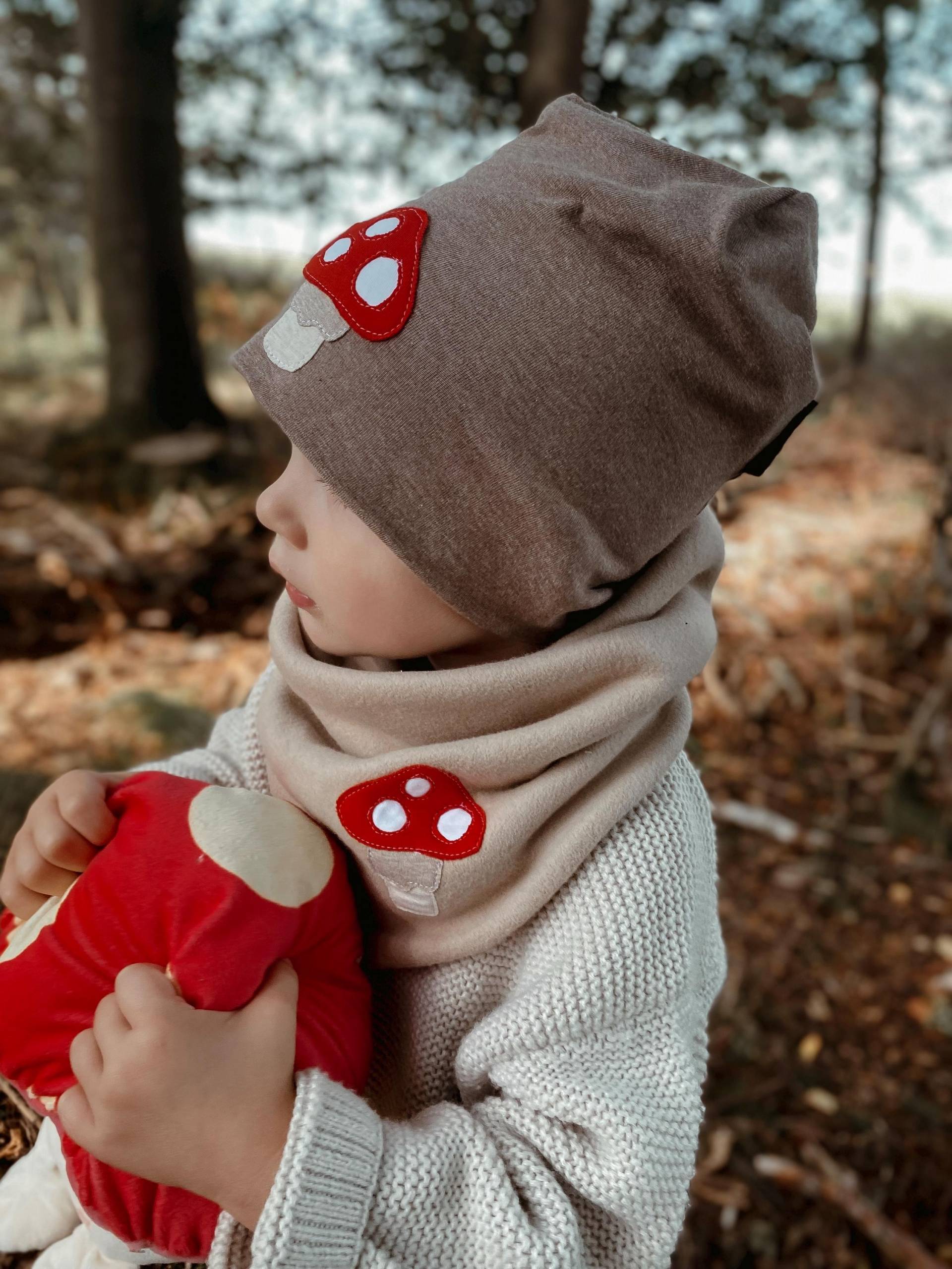 Winter Dreieckloop - Baumwollefleece Fleece Fliegenpilz Loop Farbwahl Schal Mädchen Junge Unisex Winter Dreieckloop - Baumwollefleece Fleece Fliegenpilz Loop Farbwahl Schal Mädchen Junge Unisex von sschleifenliebee