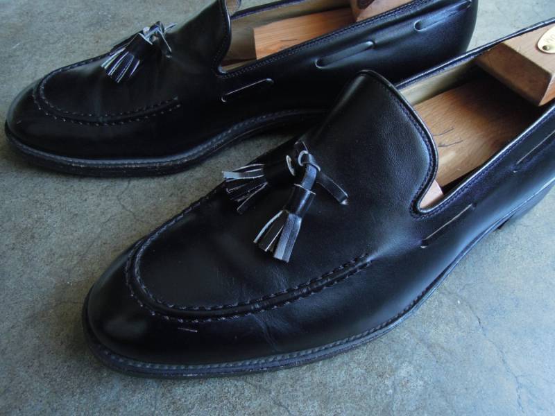 Kow Hoo Einfache Slip-On-Quaste Schwarz Leder Loafers Eichenrindensohle Herren Vintage Schuhe Größe 8 8.5 M Leder Kalbsleder 1980Er Jahre 1990Er von sssggg