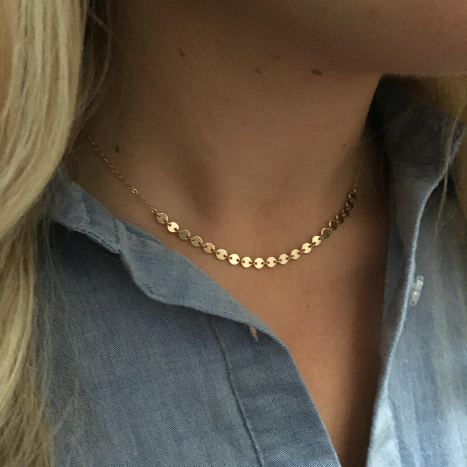 Sienna Dot Pailletten Halskette | Minimalist Zierliche Gold Layered Kreis Feiner Schmuck von standingoaccessories