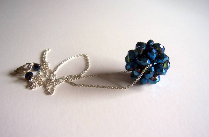 Mitternacht Indigo Blau Kristall Kugel Halskette, Urlaub Schmuck von starrydreams