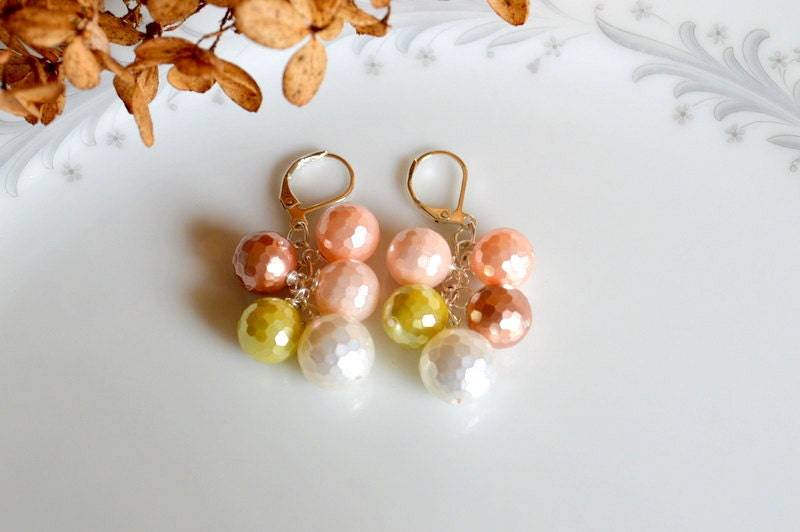 Multi-Color-Perle-Cluster Ohrringe, Perlen Schmuck, Perle Cluster Ohrringe von starrydreams