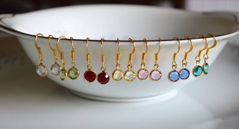 Swarovski-Kristall Und Gold Tropfen Ohrringe, Geburtsstein Swarovski Schmuck, Kleine Ohrringe von starrydreams