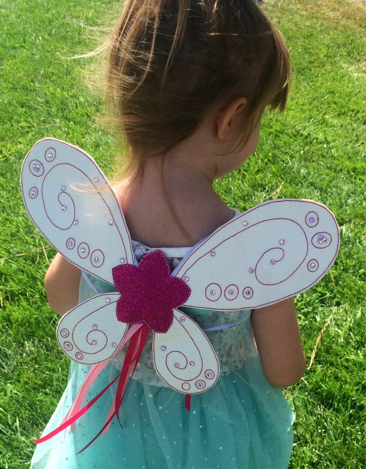 Benutzerdefinierte Bestickt Fairy Wings Mit Swarovski Kristallen Benutzerdefinierte Bestickt Fairy Wings Mit Swarovski Kristallen von starvisions