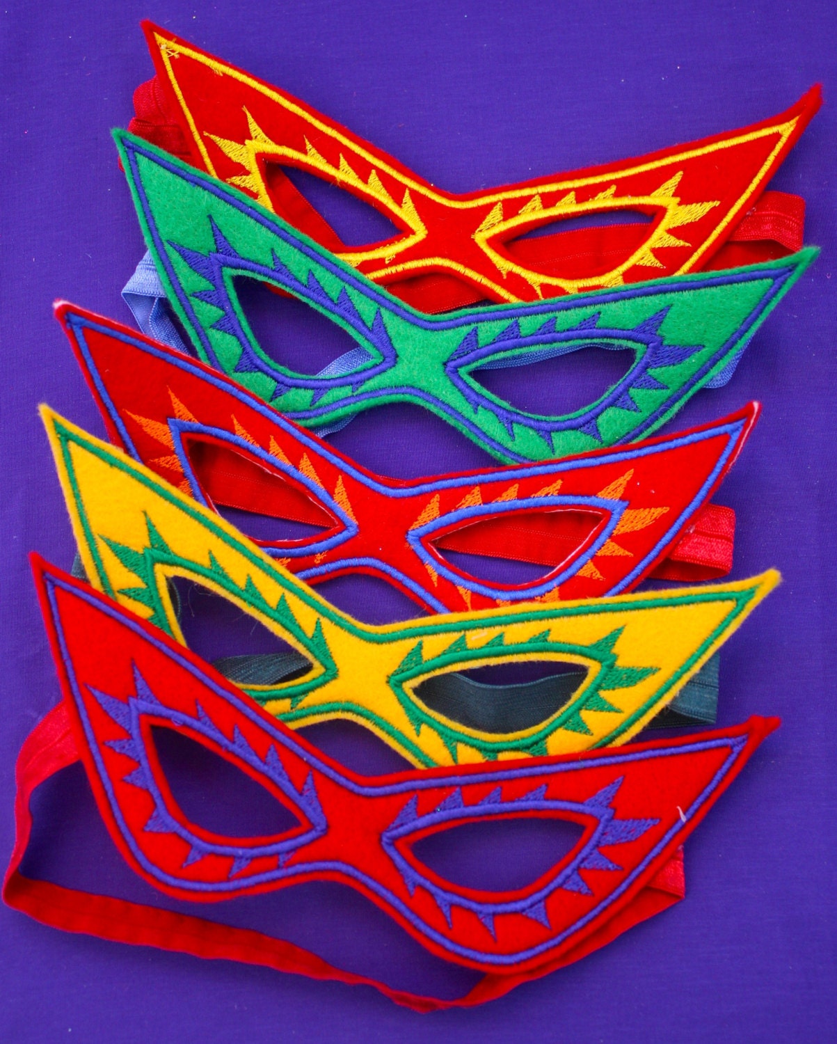 Gestickte Superheld Fühlte Spielen Maske Party Pack Set 6 - Macht Eine Tolle Gefallen Gestickte Superheld Fühlte Spielen Maske Party Pack Set 6 - Macht Eine Tolle Gefallen von starvisions