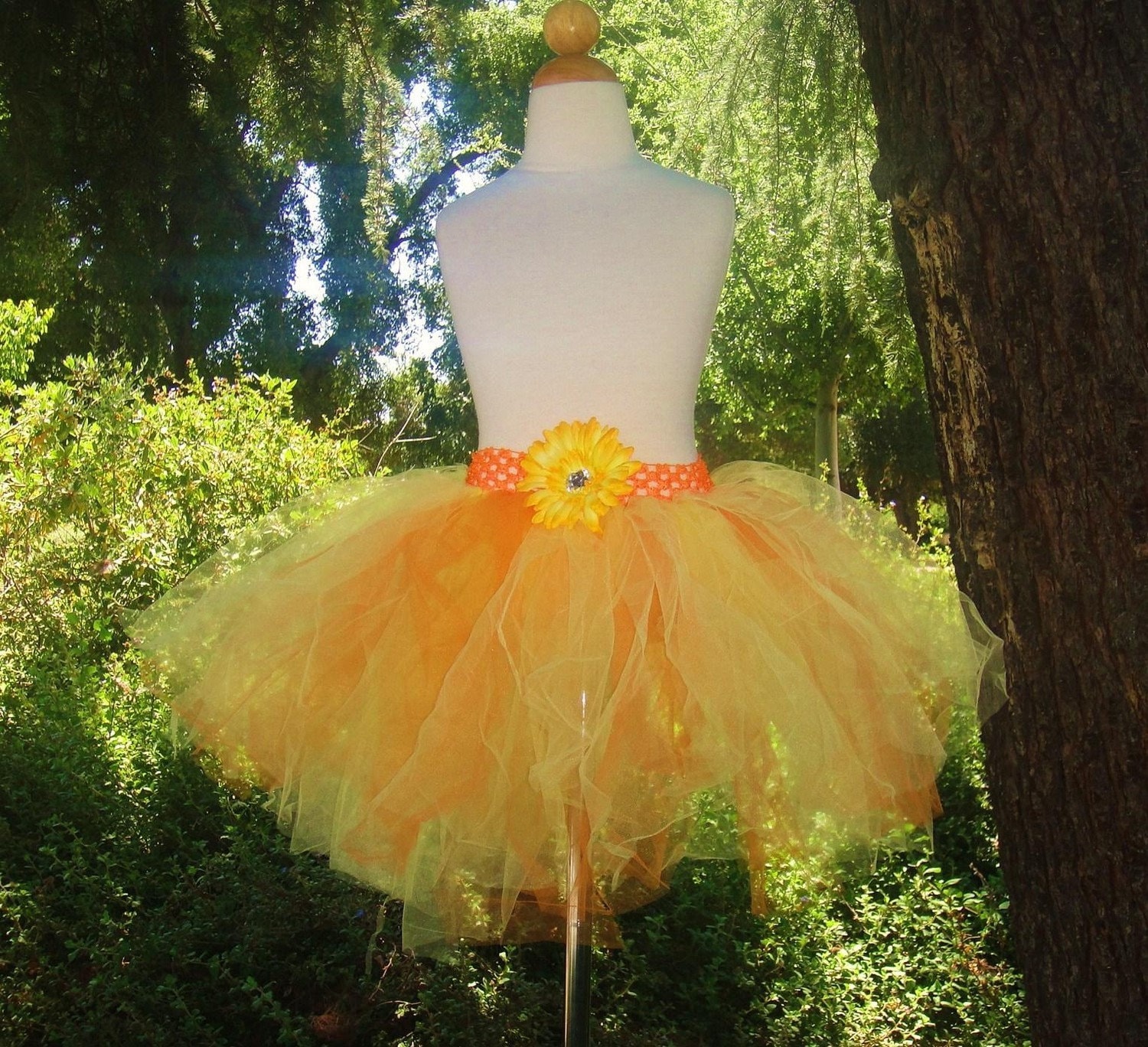 Hier Kommt Die Sonne - Hell Orange Und Gelb Genäht Tutu Mit Passendem Stirnband Oder Haarspange Hier Kommt Die Sonne - Hell Orange Und Gelb Genäht Tutu Mit Passendem Stirnband Oder Haarspange von starvisions