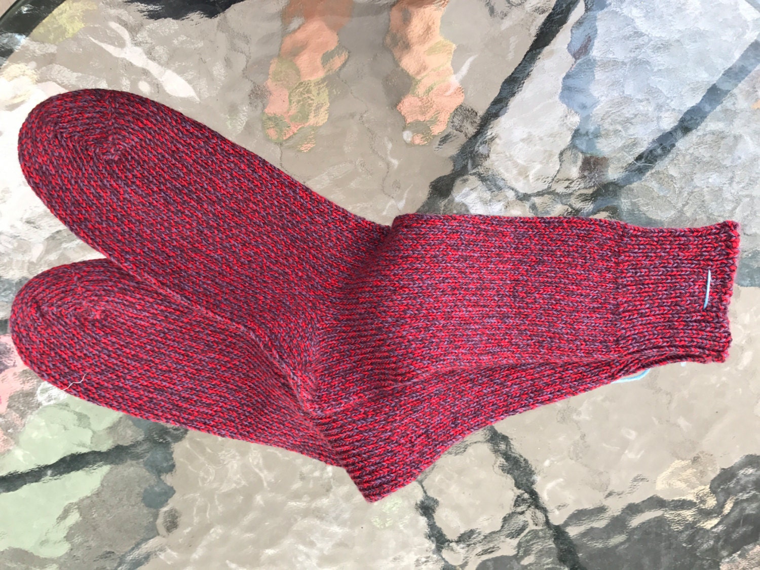 Rote Mischung Socken - Handgemachte Frauen Größe Medium von stay47