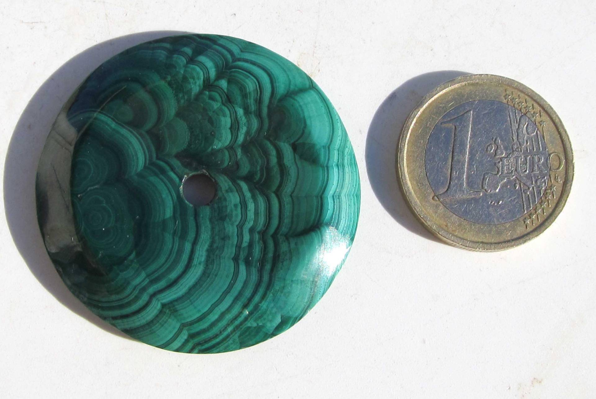 Donut Aus Malachit, Malachitdonut 40 Mm Donut Aus Malachit, Malachitdonut 40 Mm von steindepot