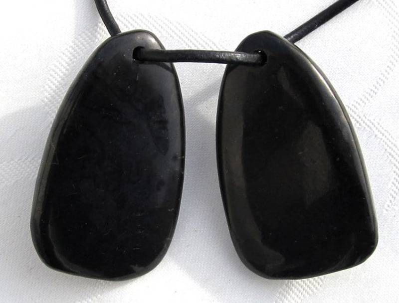 Schungit Anhänger Freiform, Ca. 50 Mm, Frontgebohrt Schungit Anhänger Freiform, Ca. 50 Mm, Frontgebohrt von steindepot